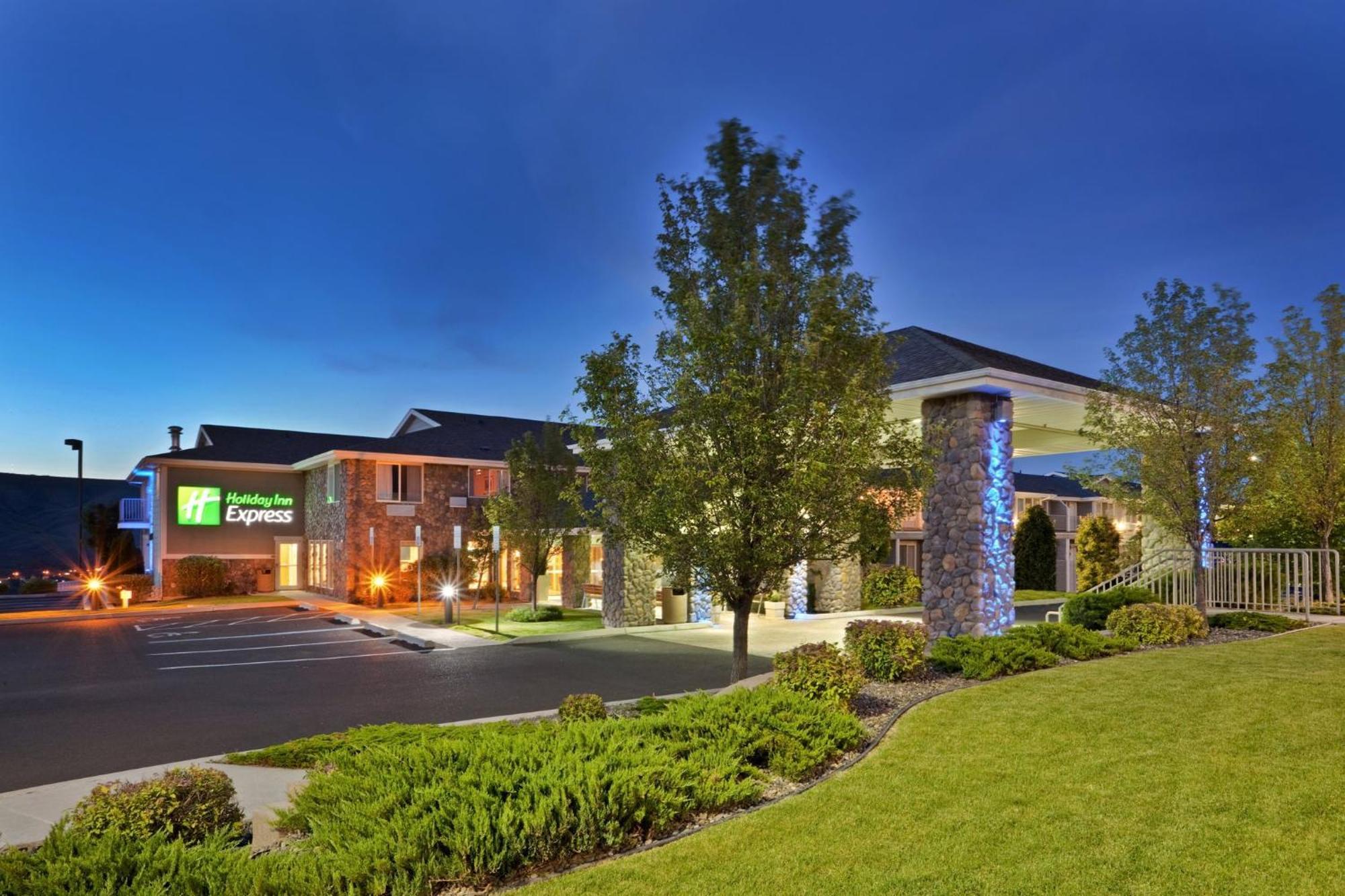 Holiday Inn Express Lewiston By Ihg מראה חיצוני תמונה