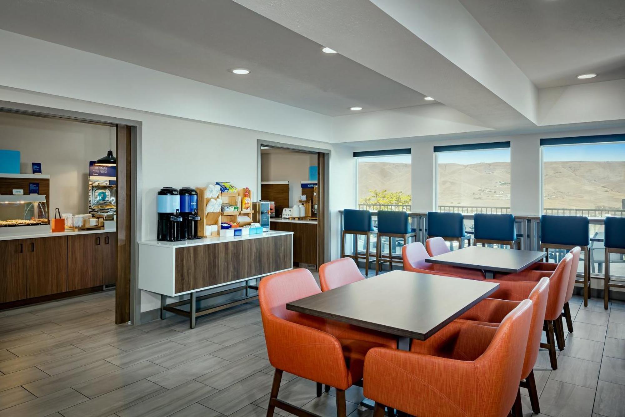 Holiday Inn Express Lewiston By Ihg מראה חיצוני תמונה