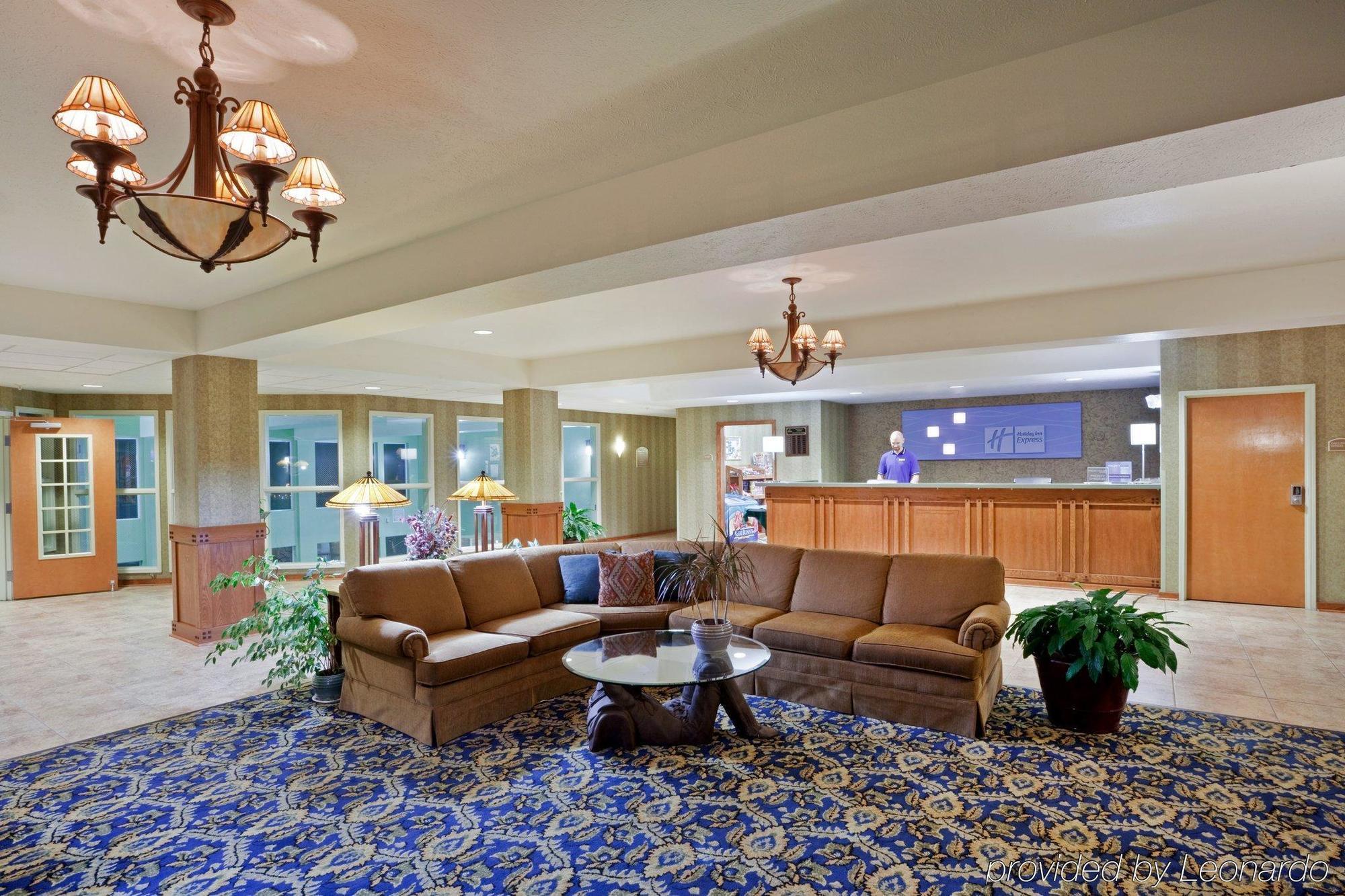Holiday Inn Express Lewiston By Ihg מראה חיצוני תמונה