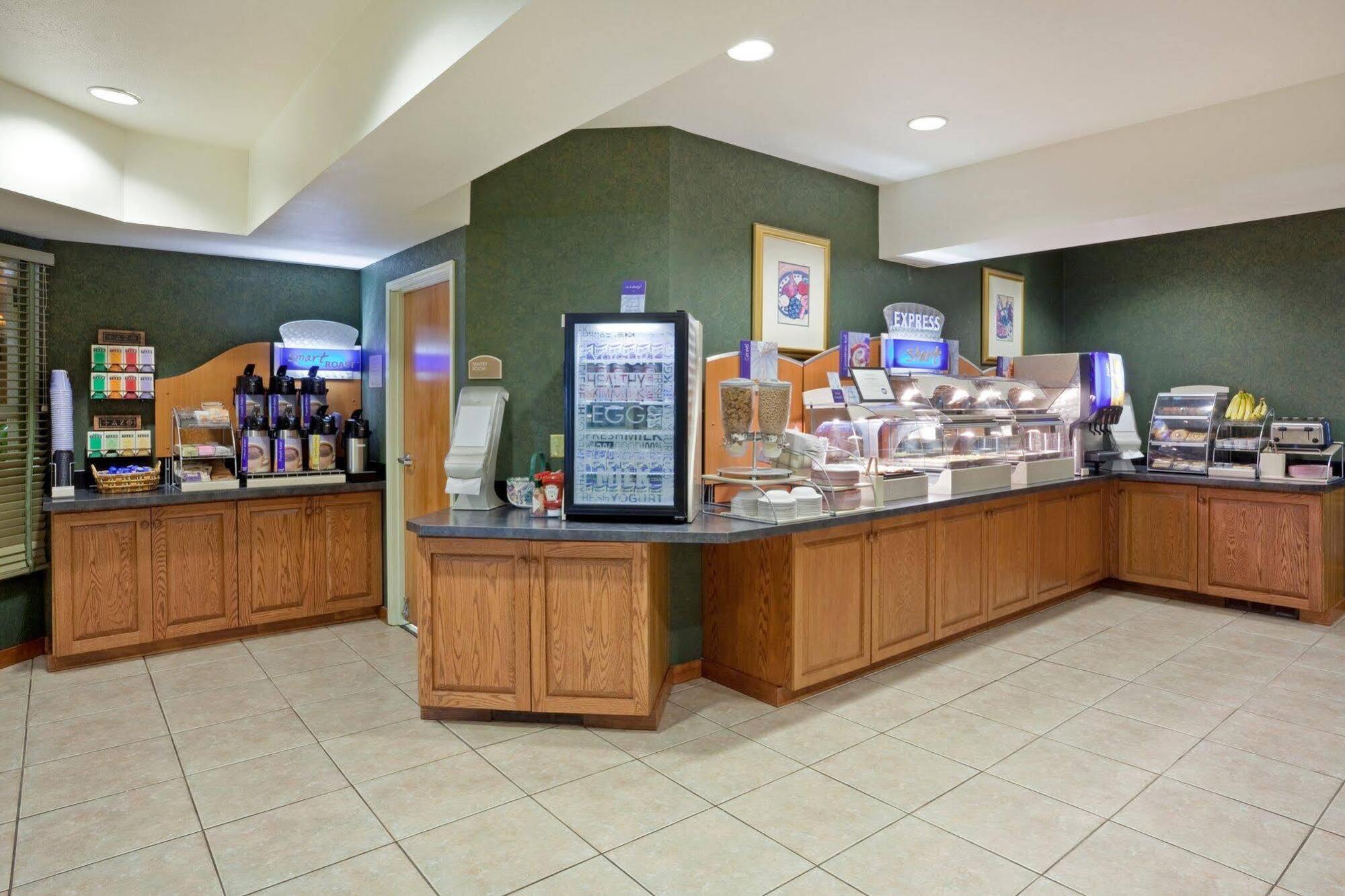 Holiday Inn Express Lewiston By Ihg מראה חיצוני תמונה